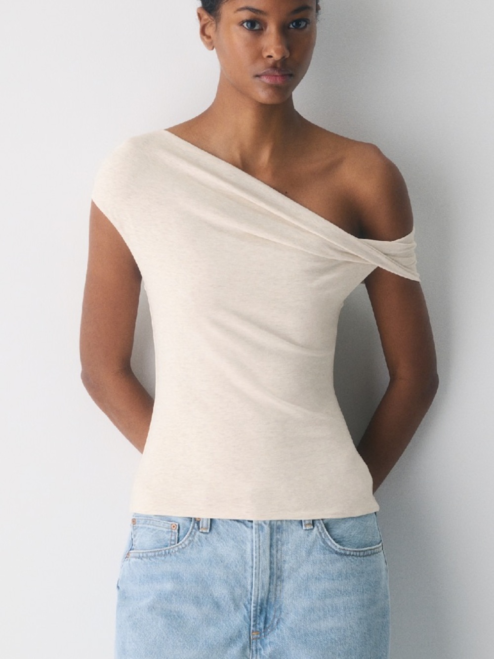 NWT Aritzia contour ravish top